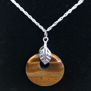 Tigers Eye Pendant w leaf bail and sterling chain